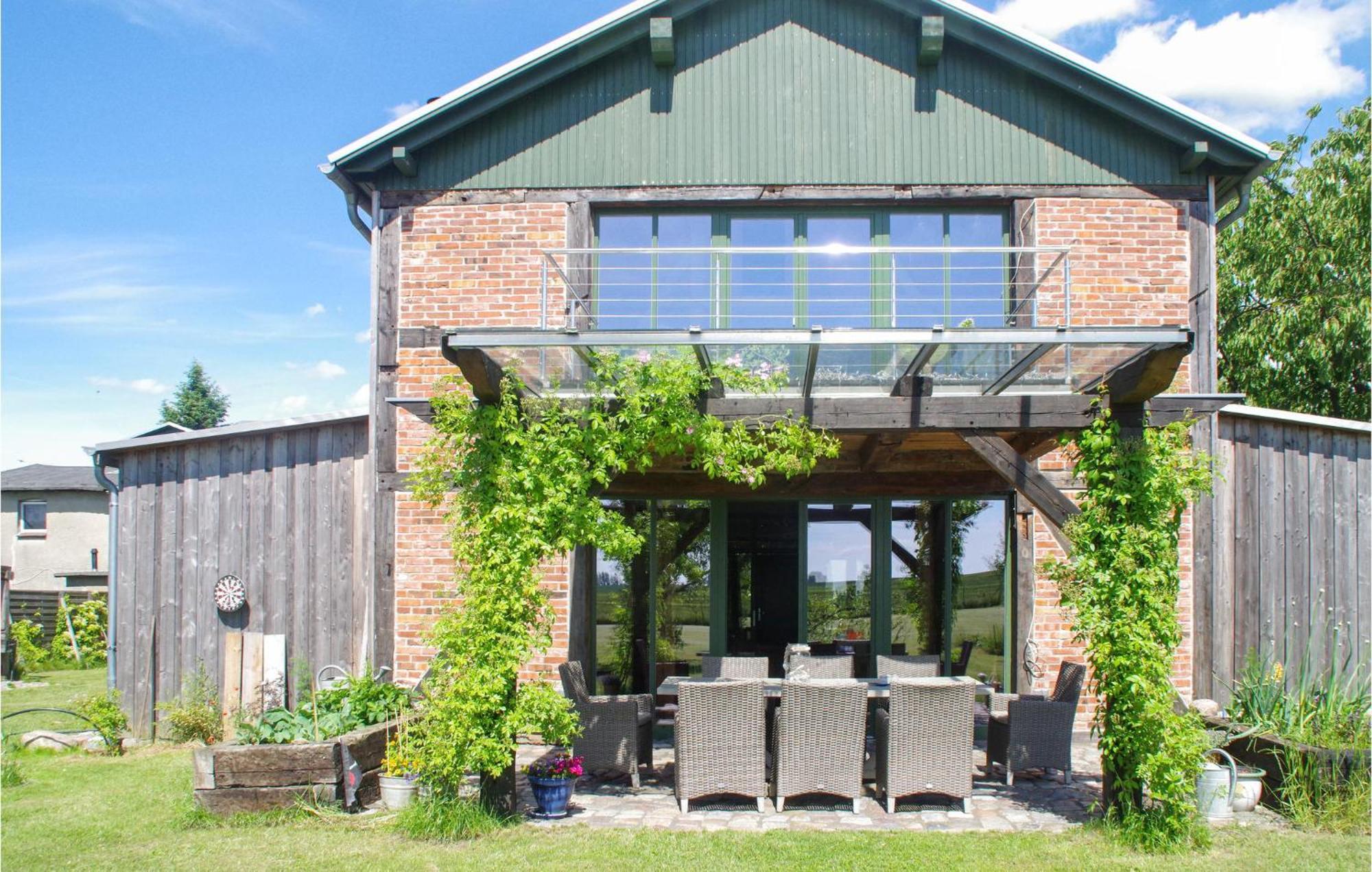 Lovely Home In Am Salzhaff With Kitchen Pepelow Exterior photo