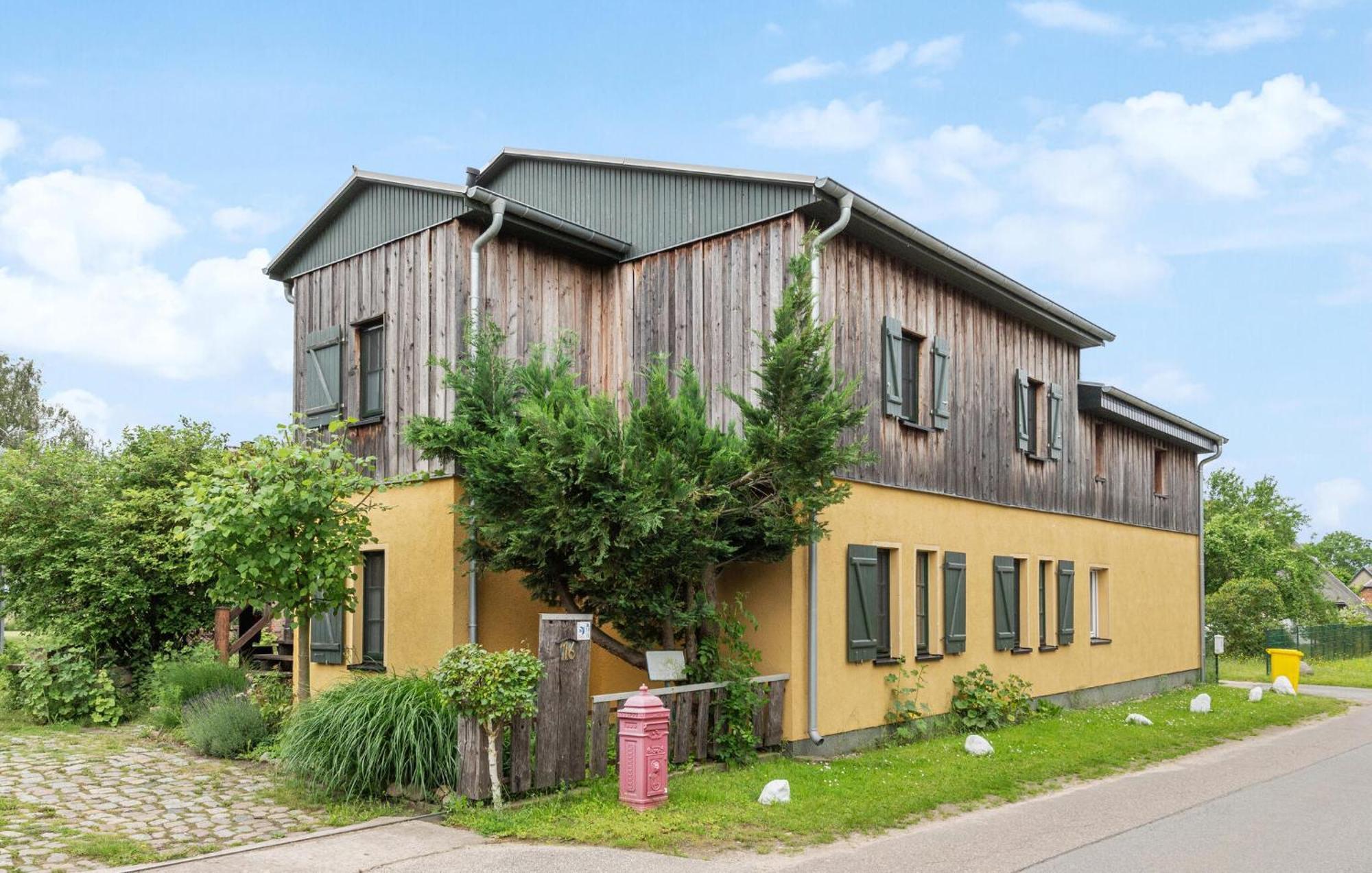 Lovely Home In Am Salzhaff With Kitchen Pepelow Exterior photo